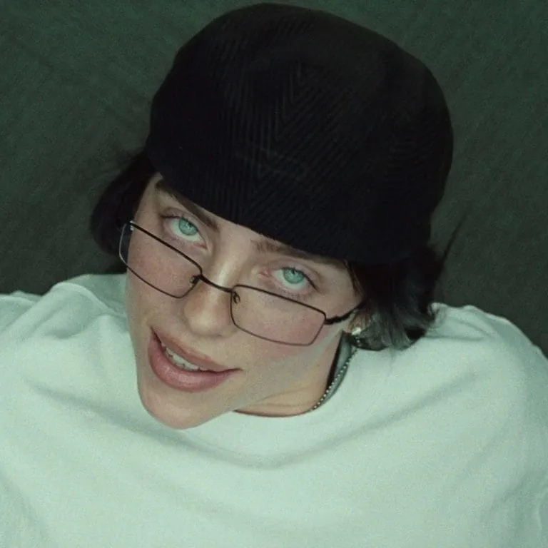 Billie Eilish – BIRDS OF A Feather Mp3 Download